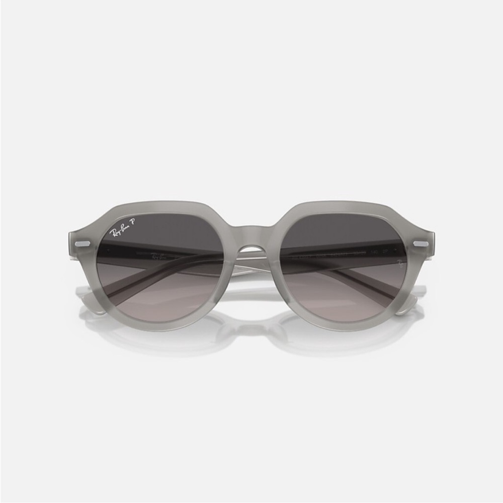 Ray-Ban Gray Round Sunglasses with Gradient Smoke Lenses